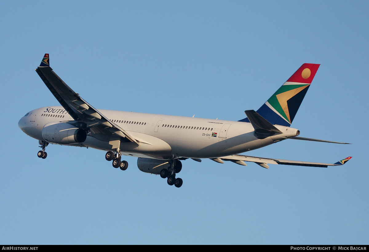 Aircraft Photo of ZS-SXV | Airbus A330-243 | South African Airways | AirHistory.net #10406