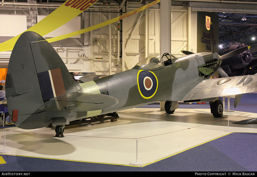 Aircraft Photo of PK724 | Supermarine 356 Spitfire F24 | UK - Air Force | AirHistory.net #10485