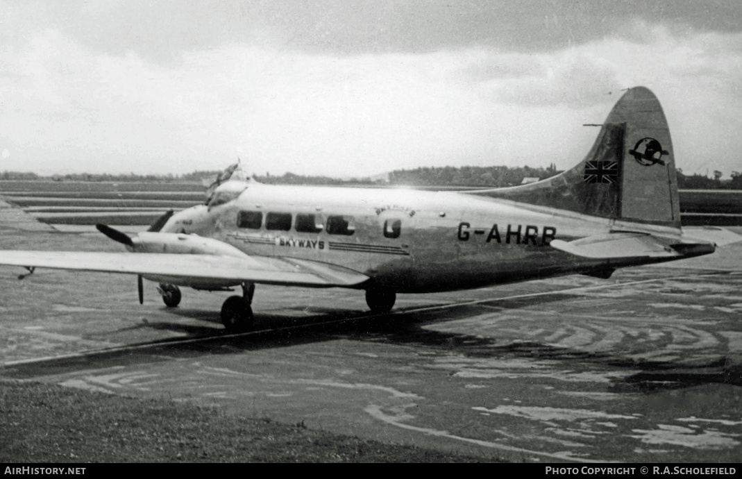 Aircraft Photo of G-AHRB | De Havilland D.H. 104 Dove 1 | Skyways of London | AirHistory.net #10608