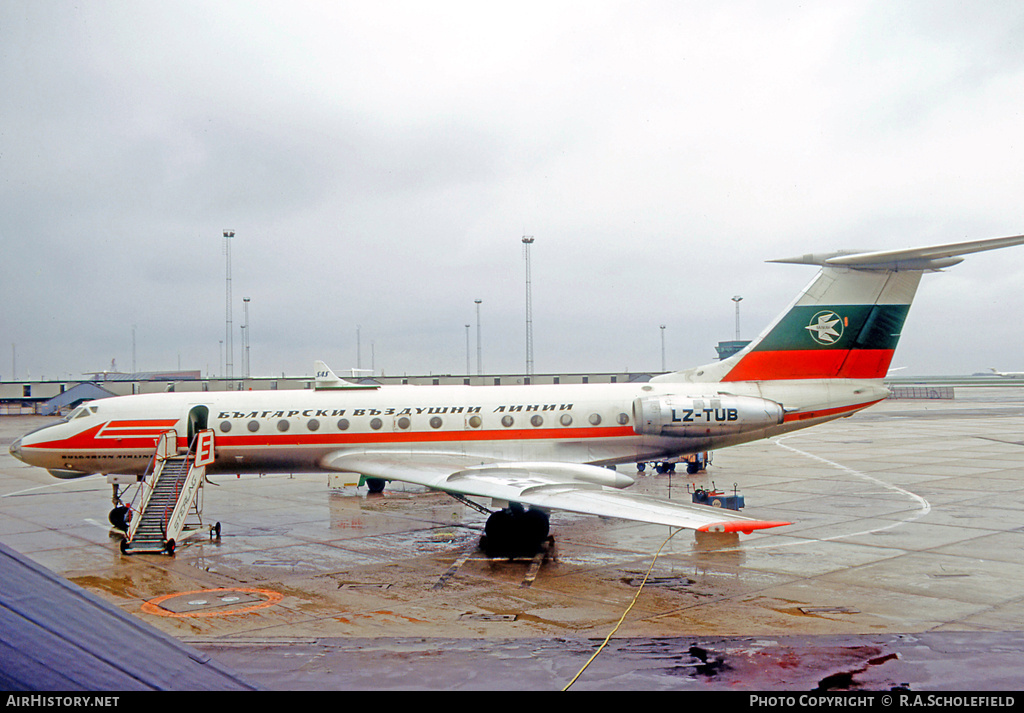 Aircraft Photo of LZ-TUB | Tupolev Tu-134 | Balkan - Bulgarian Airlines | AirHistory.net #10653
