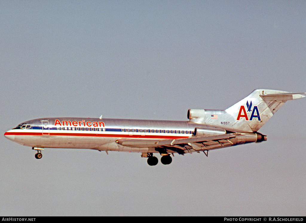 Aircraft Photo of N1957 | Boeing 727-35 | American Airlines | AirHistory.net #10654