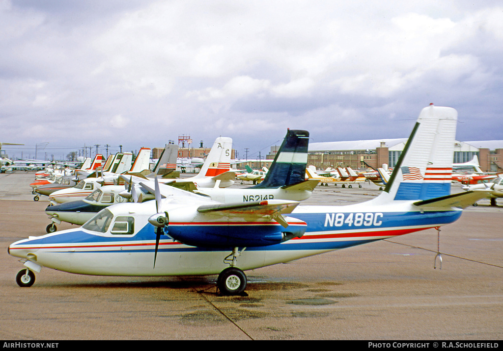 Aircraft Photo of N8489C | Aero 680E Commander | AirHistory.net #10664