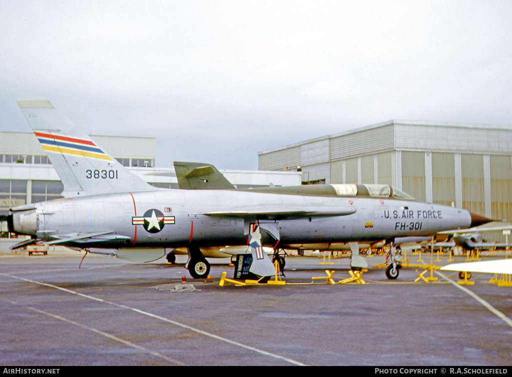 Aircraft Photo of 63-8301 / 38301 | Republic F-105F Thunderchief | USA - Air Force | AirHistory.net #10684