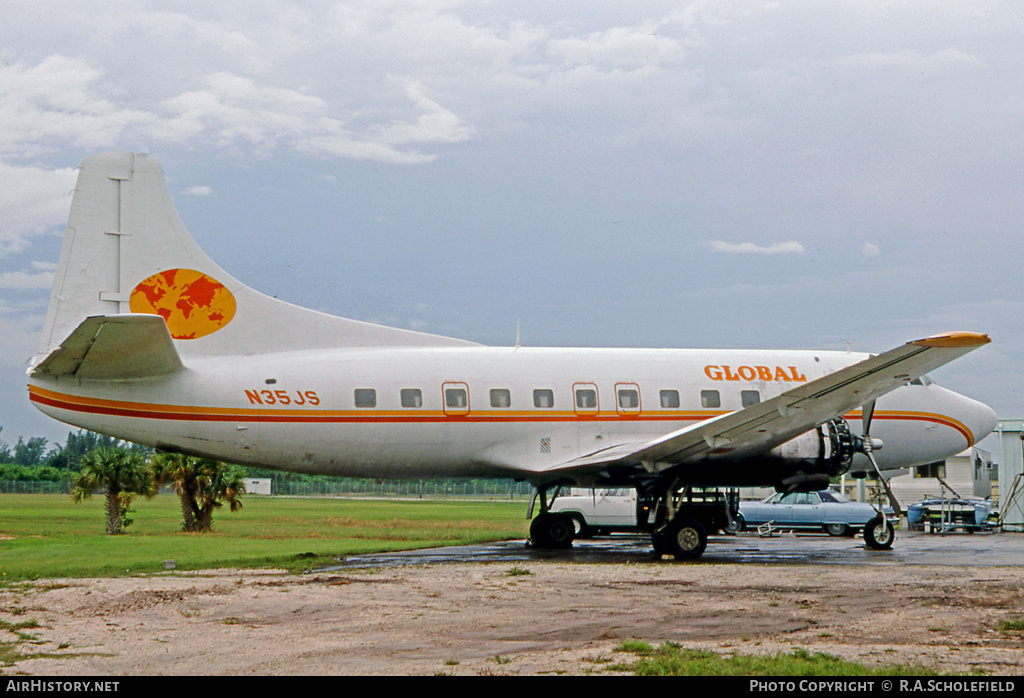 Aircraft Photo of N35JS | Martin 404 | Global Air | AirHistory.net #10775