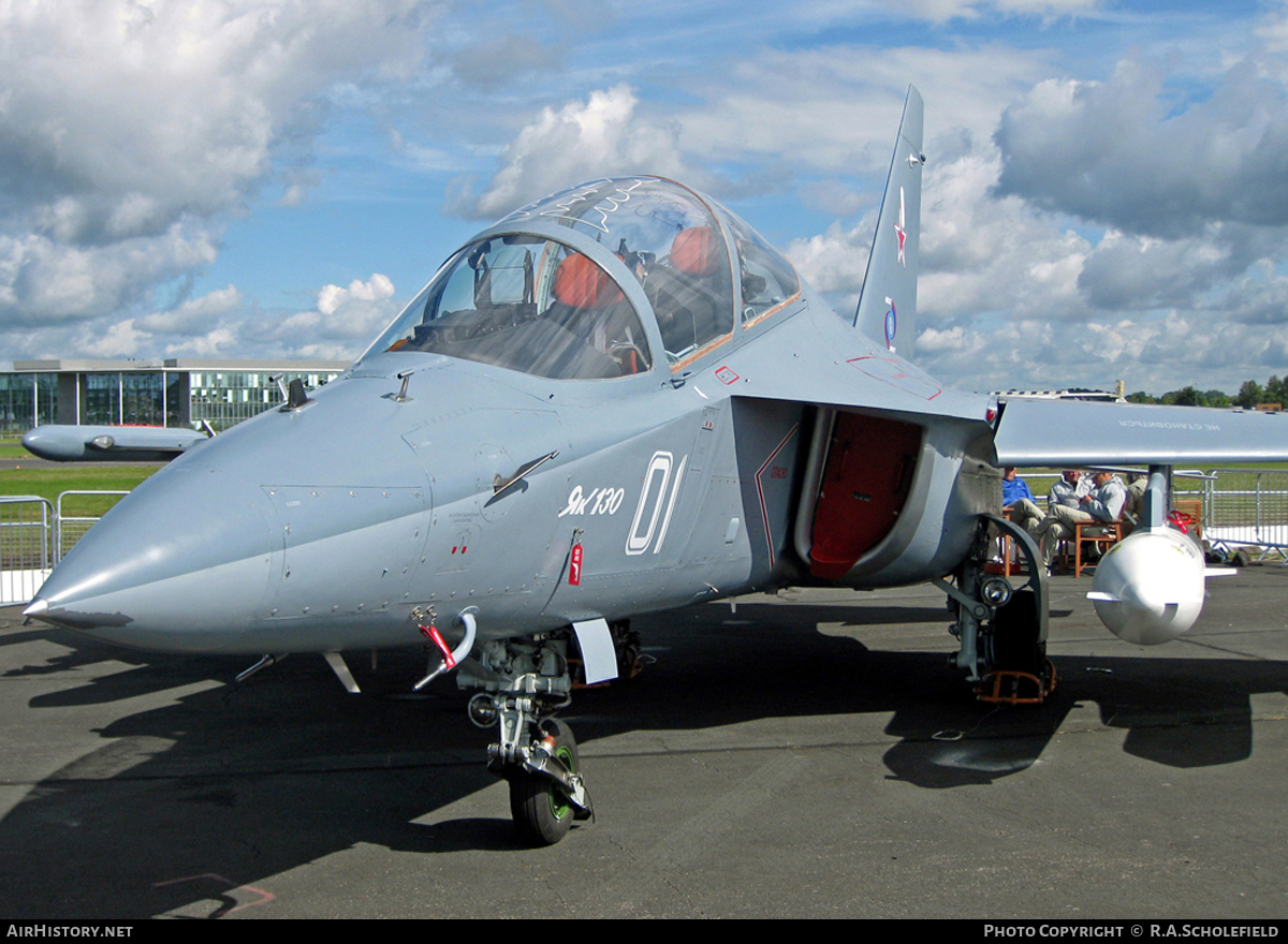 Aircraft Photo of 01 white | Yakovlev Yak-130 | Russia - Air Force | AirHistory.net #10806