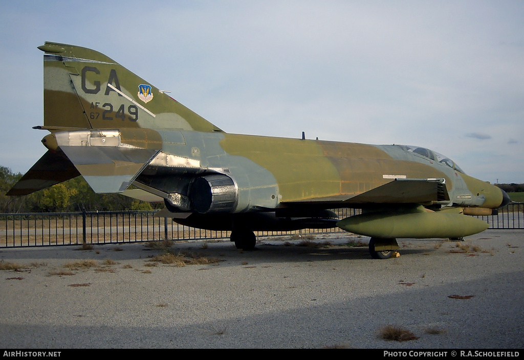 Aircraft Photo of 67-0249 / AF67-249 | McDonnell Douglas F-4E Phantom II | USA - Air Force | AirHistory.net #10813