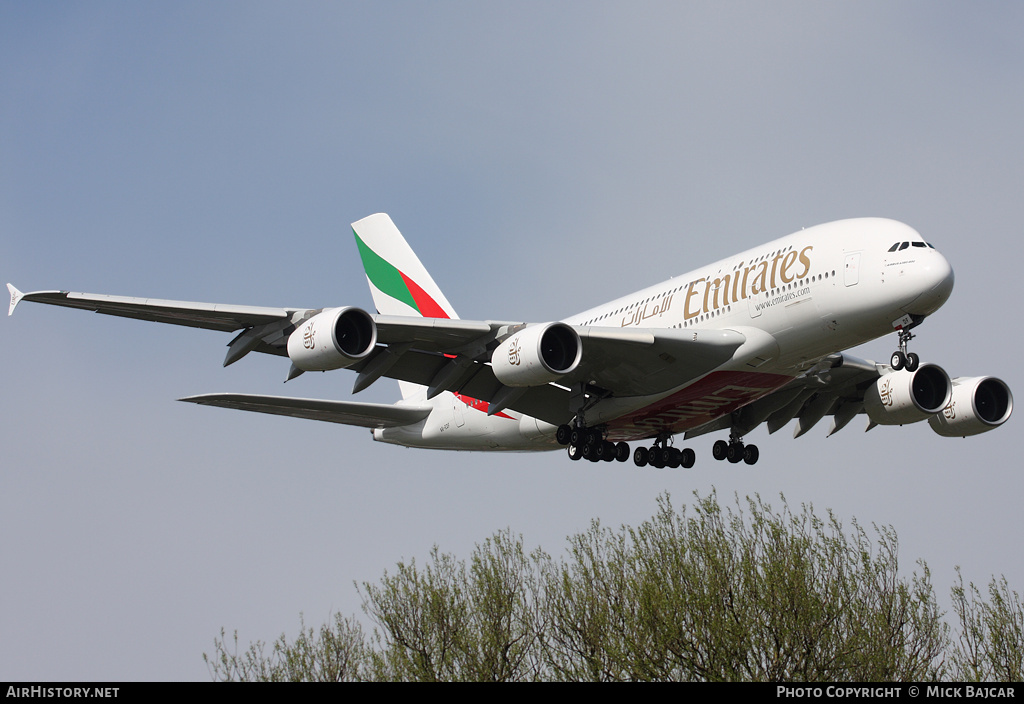 Aircraft Photo of A6-EDF | Airbus A380-861 | Emirates | AirHistory.net #10885