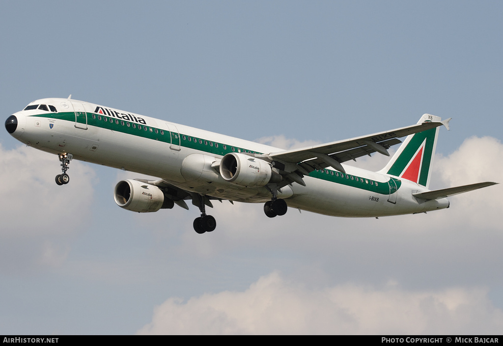 Aircraft Photo of I-BIXB | Airbus A321-112 | Alitalia | AirHistory.net #10911