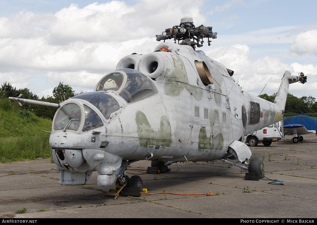 Aircraft Photo of 03 red | Mil Mi-24D | Russia - Air Force | AirHistory.net #10927