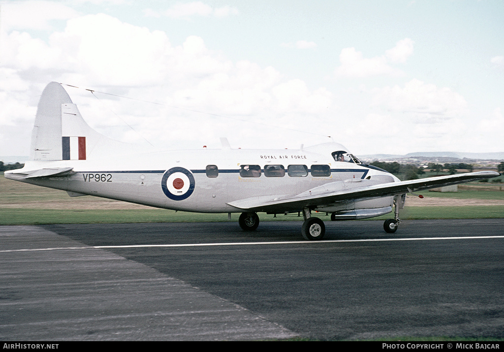 Aircraft Photo of VP962 | De Havilland D.H. 104 Devon C2 | UK - Air Force | AirHistory.net #11090