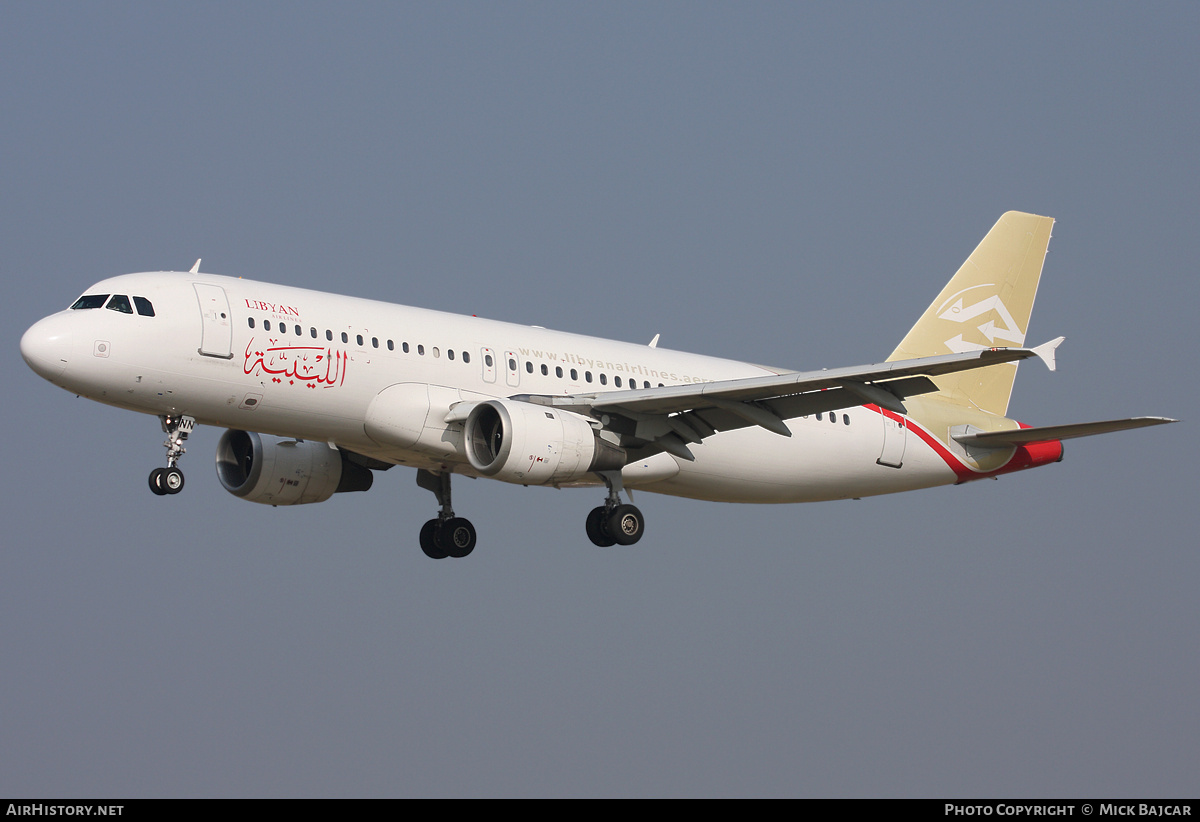 Aircraft Photo of TS-INN | Airbus A320-212 | Libyan Airlines | AirHistory.net #11094