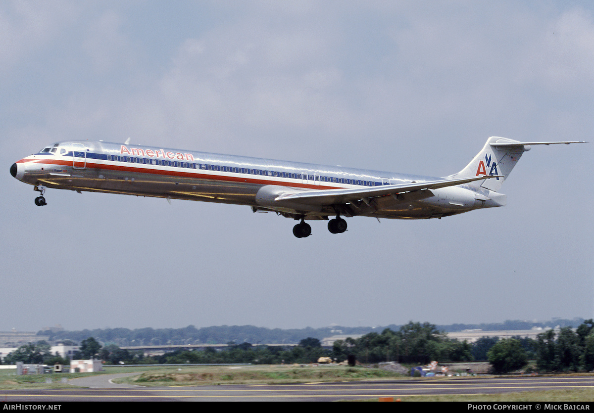 Aircraft Photo of N406A | McDonnell Douglas MD-82 (DC-9-82) | American Airlines | AirHistory.net #11376