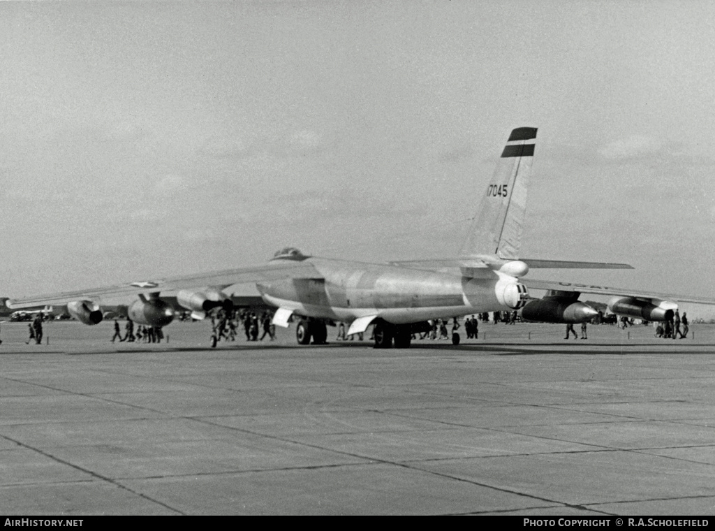 Aircraft Photo of 51-7045 / 17045 | Boeing B-47E Stratojet | USA - Air Force | AirHistory.net #11620