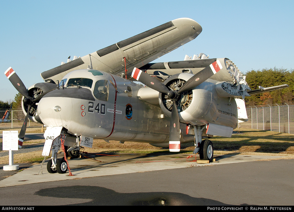 Aircraft Photo of 149240 | Grumman S2F-3 Tracker (G-121) | USA - Navy | AirHistory.net #11665