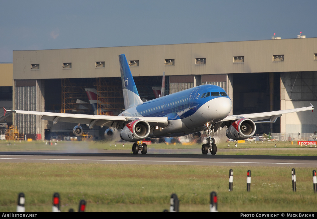 Aircraft Photo of G-DBCG | Airbus A319-131 | BMI - British Midland International | AirHistory.net #11868