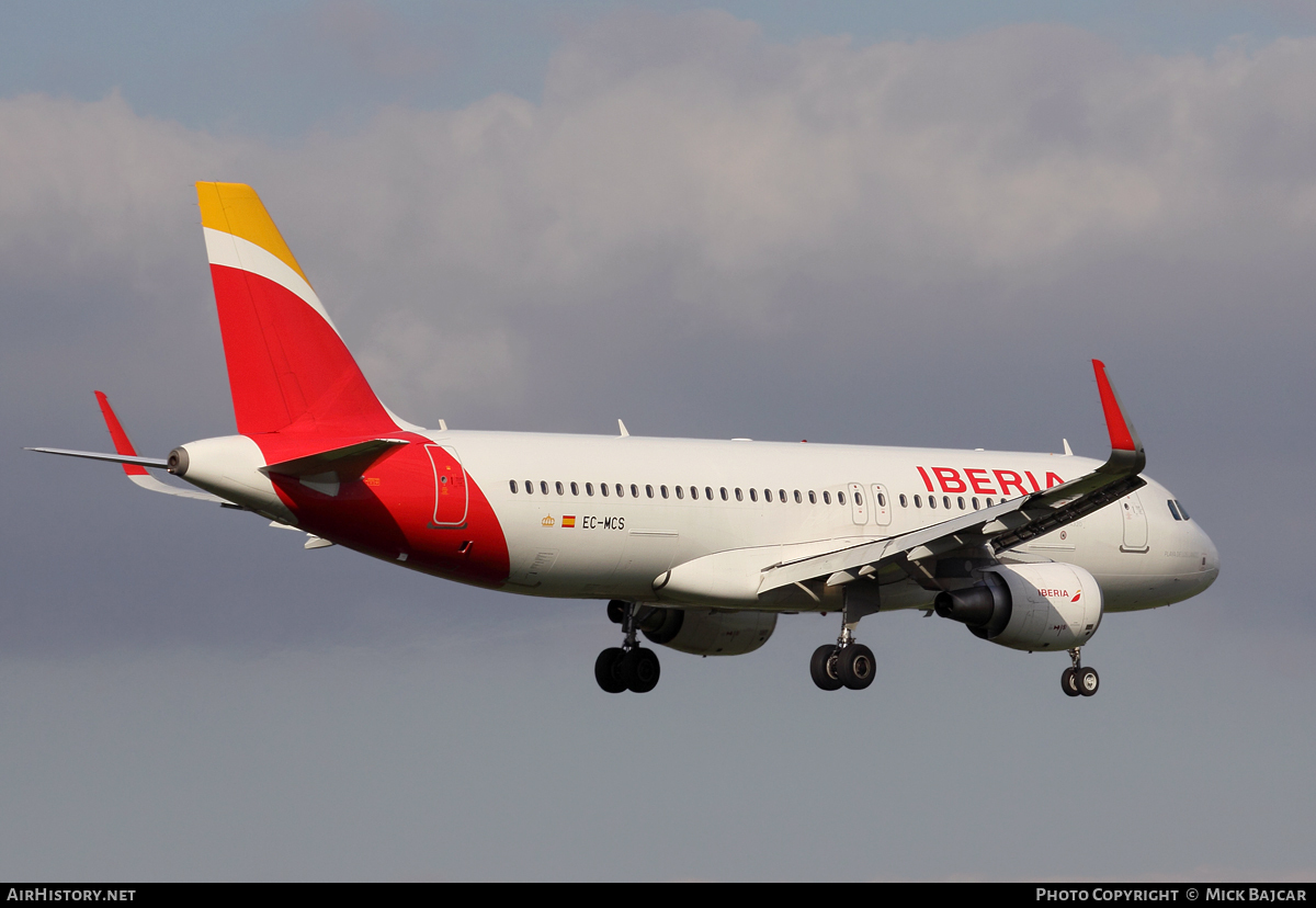 Aircraft Photo of EC-MCS | Airbus A320-216 | Iberia | AirHistory.net #11889