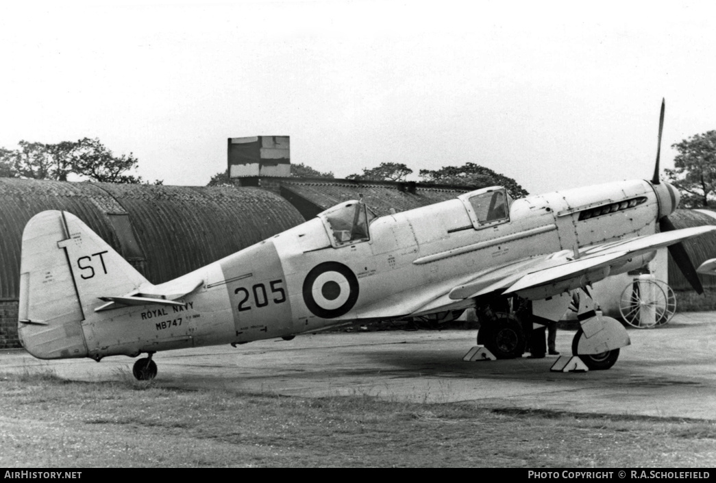 Aircraft Photo of MB747 | Fairey Firefly T2 | UK - Navy | AirHistory.net #11958