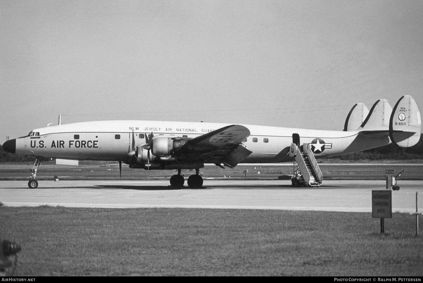 Aircraft Photo of 54-171 / 0-40171 | Lockheed C-121C Super Constellation | USA - Air Force | AirHistory.net #11991