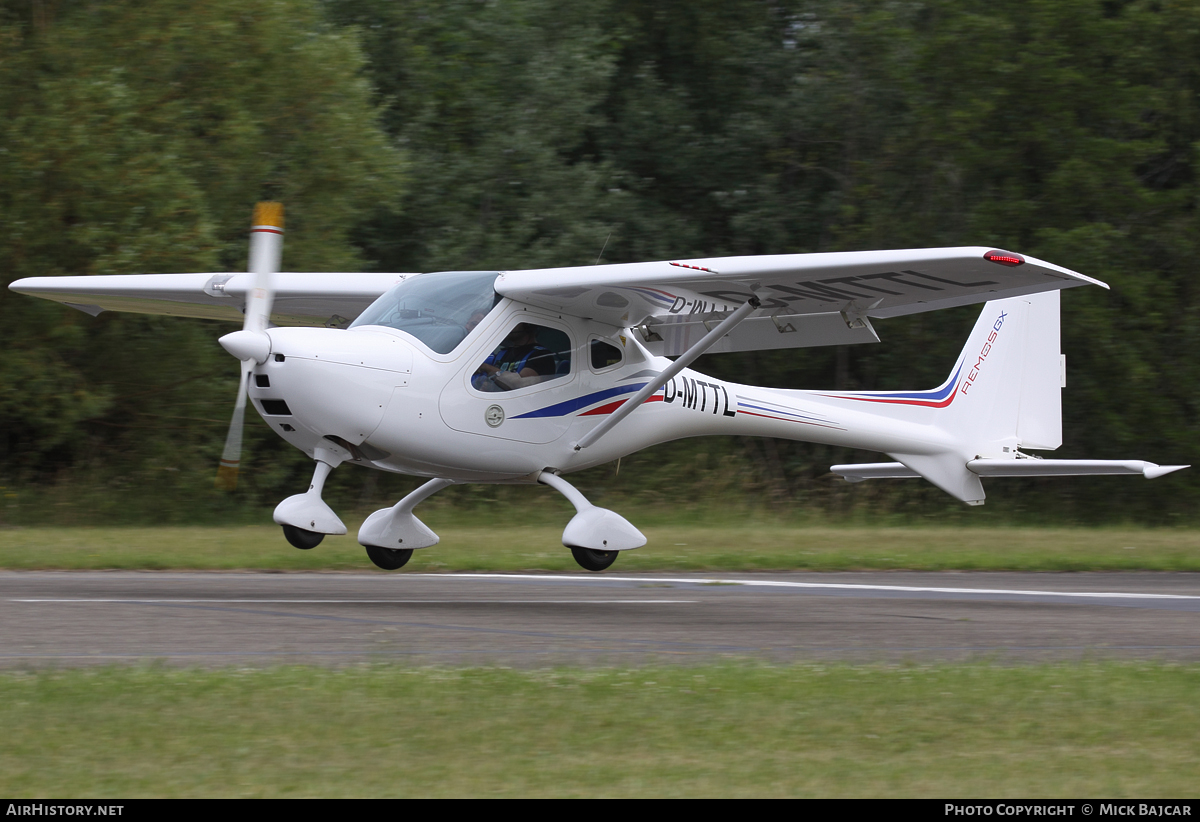 Aircraft Photo of D-MTTL | Remos GX | AirHistory.net #12180
