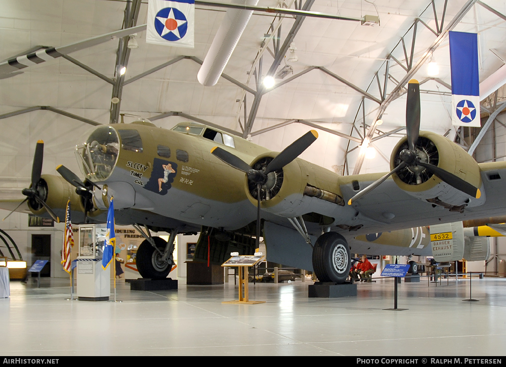 Aircraft Photo of 44-83624 / 42-107112 | Boeing B-17G Flying Fortress | USA - Air Force | AirHistory.net #12223