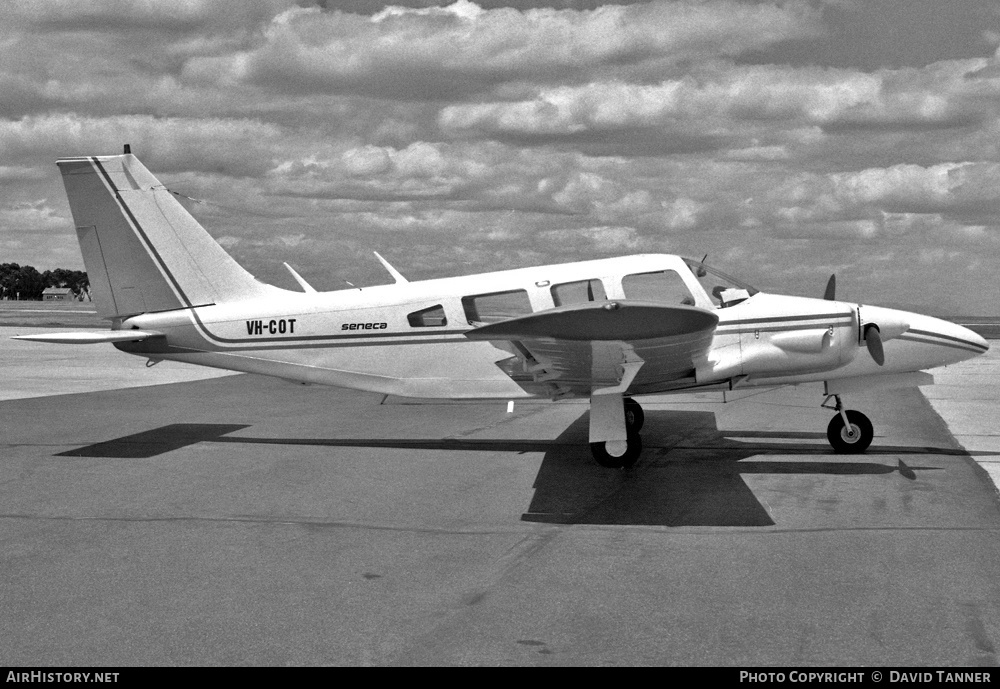 Aircraft Photo of VH-COT | Piper PA-34-200 Seneca | AirHistory.net #12582