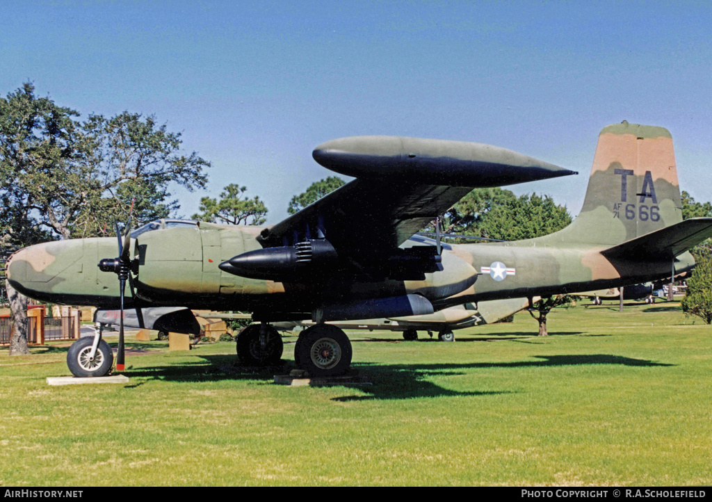 Aircraft Photo of 64-17666 / AF71-666 | On Mark A-26A Counter Invader (B-26K) | USA - Air Force | AirHistory.net #12651