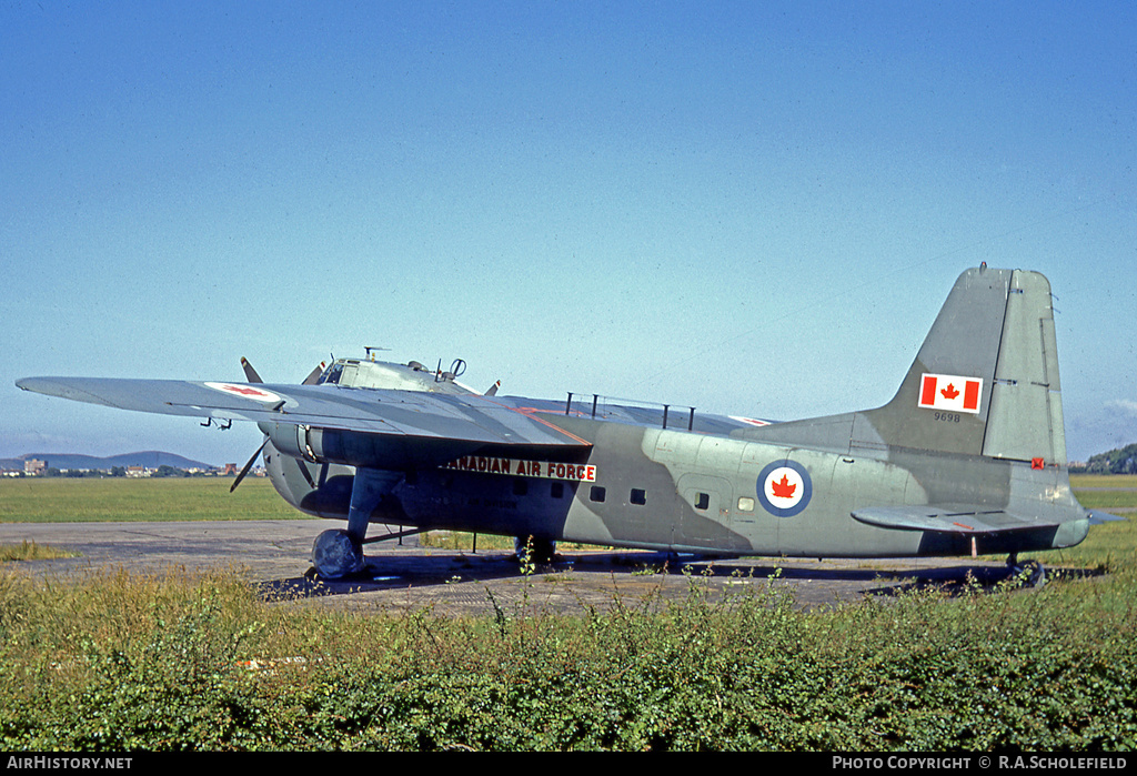 Aircraft Photo of 9698 | Bristol 170 Freighter Mk31C | Canada - Air Force | AirHistory.net #12860