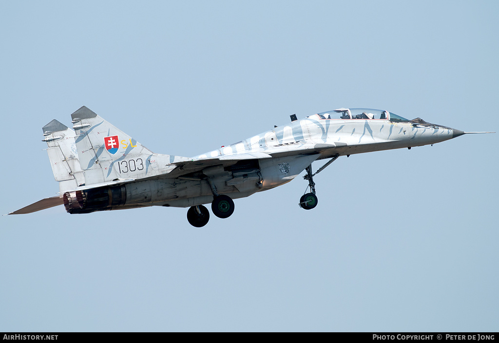 Aircraft Photo of 1303 | Mikoyan-Gurevich MiG-29UBS (9-51) | Slovakia - Air Force | AirHistory.net #13019