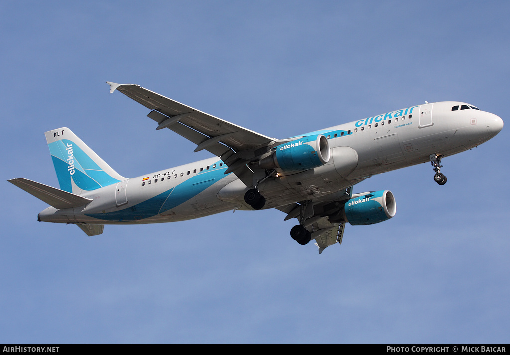 Aircraft Photo of EC-KLT | Airbus A320-216 | Clickair | AirHistory.net #13055