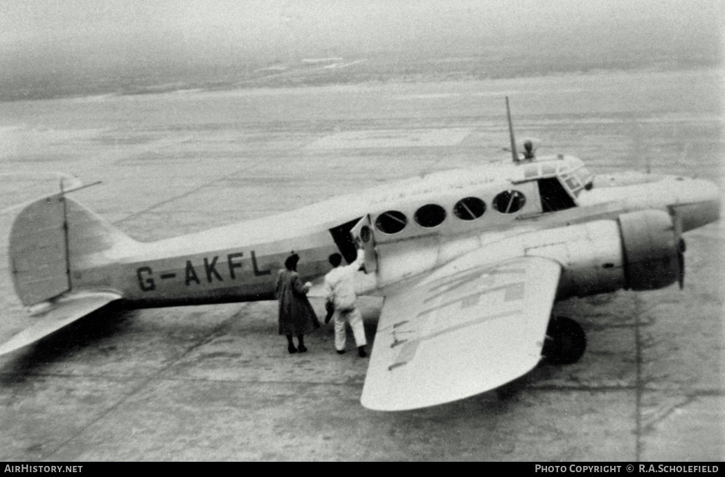 Aircraft Photo of G-AKFL | Avro 652A Anson I | Blue Line Airways | AirHistory.net #13409