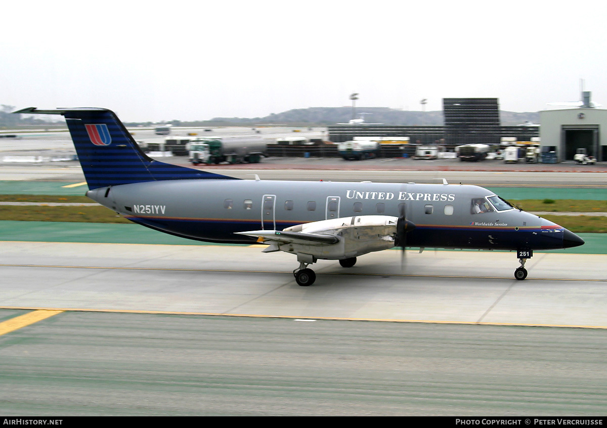 Aircraft Photo of N251YV | Embraer EMB-120ER Brasilia | United Express | AirHistory.net #13559