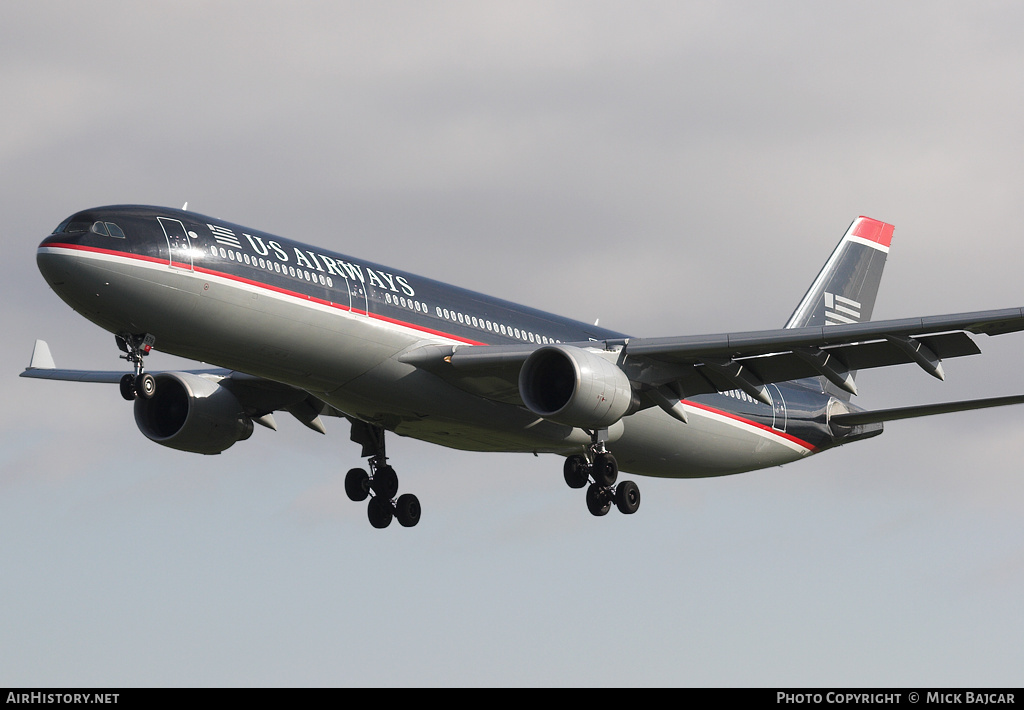 Aircraft Photo of N676UW | Airbus A330-323 | US Airways | AirHistory.net #13582