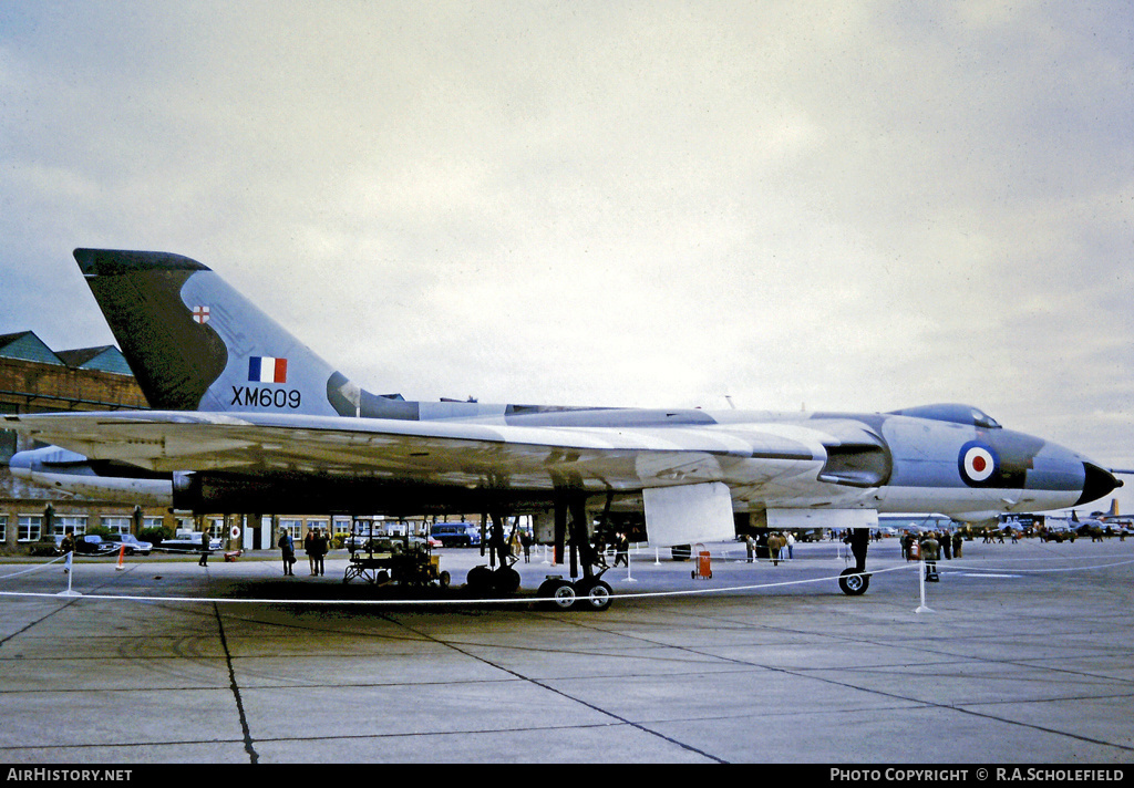 Aircraft Photo of XM609 | Avro 698 Vulcan B.2 | UK - Air Force | AirHistory.net #13685