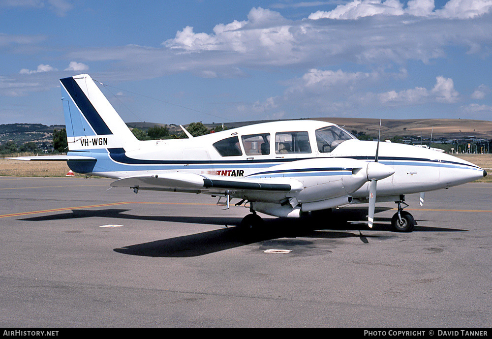Aircraft Photo of VH-WGN | Piper PA-23-250 Aztec E | TNTAir | AirHistory.net #13872