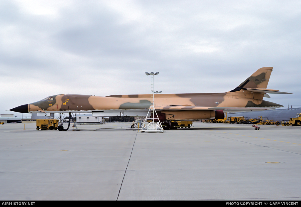 Aircraft Photo of 74-0160 / 40160 | Rockwell B-1A Lancer | USA - Air Force | AirHistory.net #13994