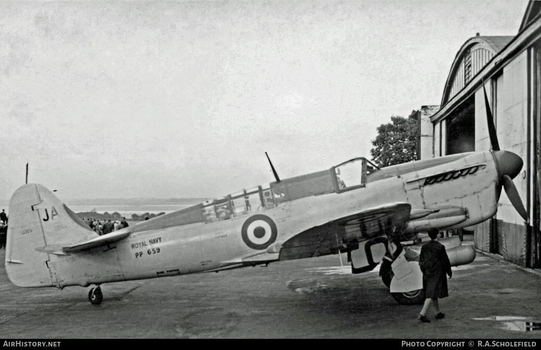 Aircraft Photo of PP659 | Fairey Firefly T3 | UK - Navy | AirHistory.net #14101