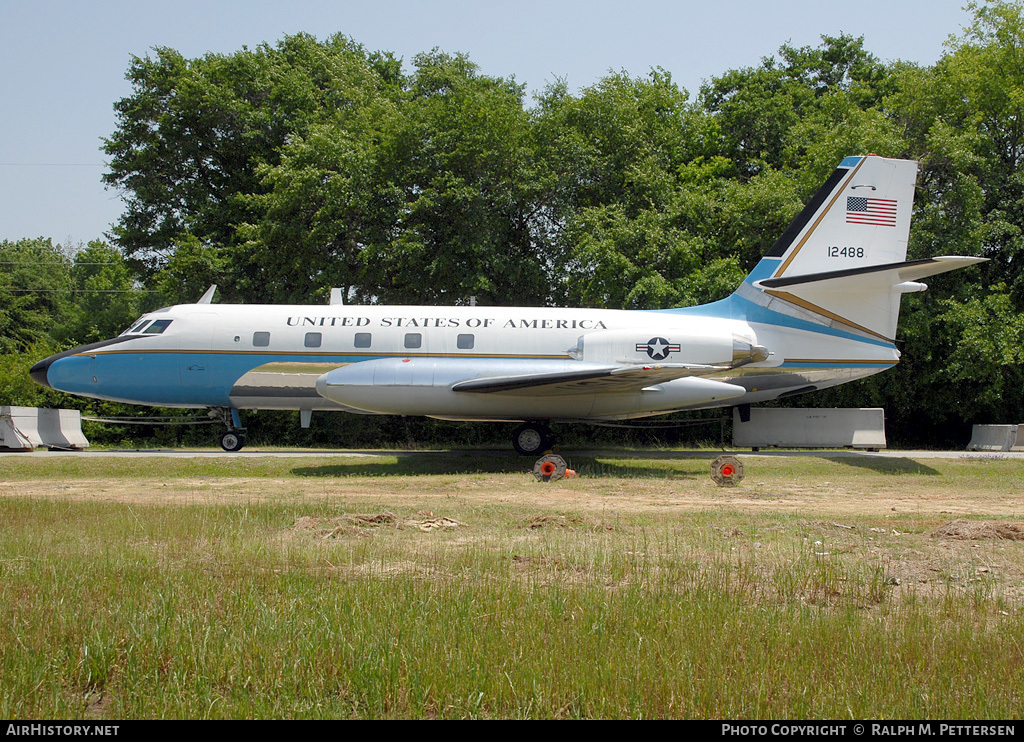 Aircraft Photo of 61-2488 / 12488 | Lockheed VC-140B JetStar | USA - Air Force | AirHistory.net #14115