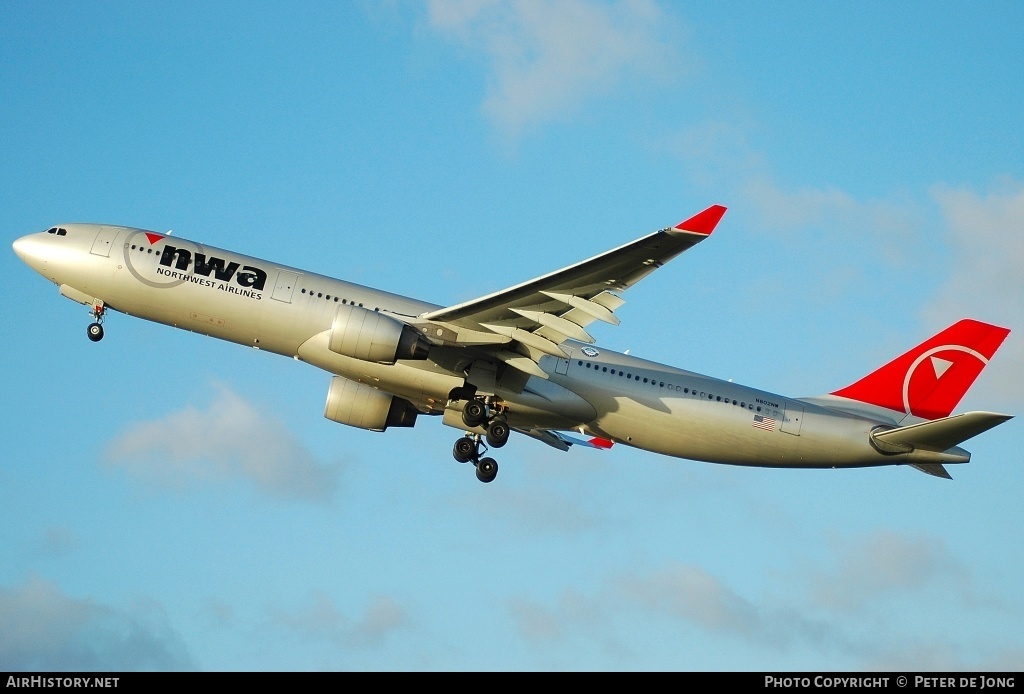 Aircraft Photo of N802NW | Airbus A330-323 | Northwest Airlines | AirHistory.net #14212