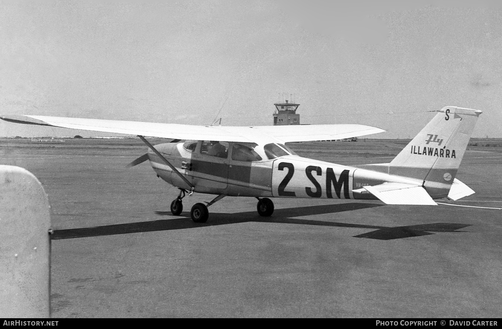 Aircraft Photo of VH-IAS | Cessna 172D Skyhawk | Illawarra Flying School | AirHistory.net #14293