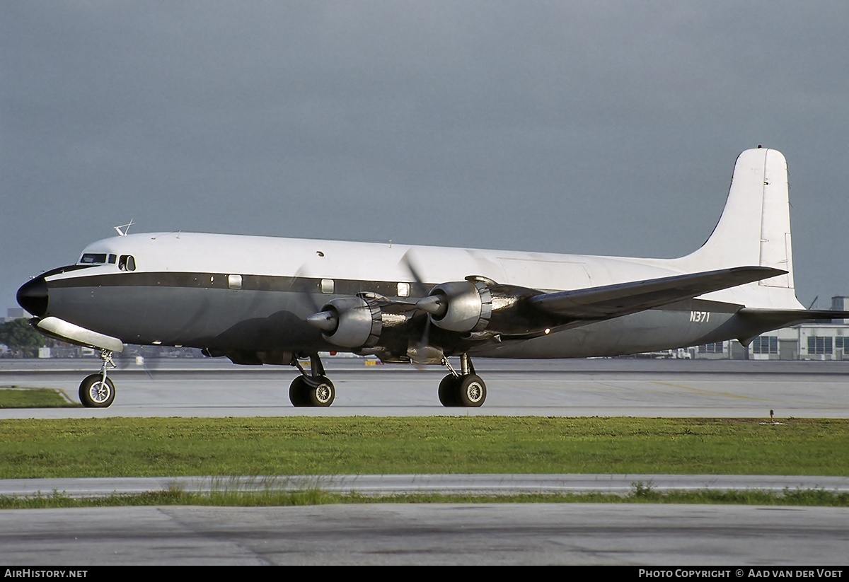 Aircraft Photo of N371 | Douglas DC-6B(F) | AirHistory.net #14413