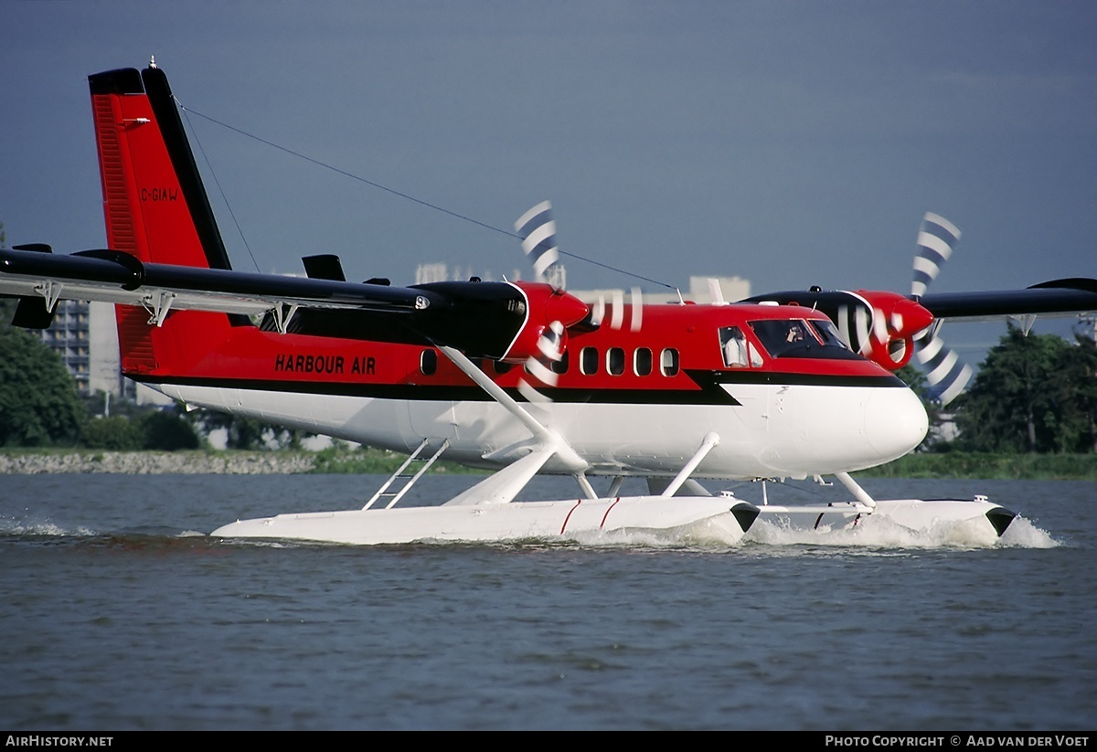 Aircraft Photo of C-GIAW | De Havilland Canada DHC-6-100 Twin Otter | Harbour Air | AirHistory.net #14414