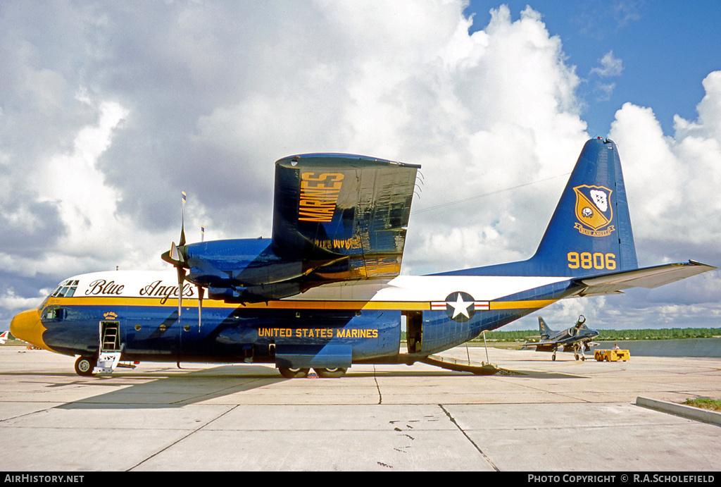 Aircraft Photo of 149806 / 9806 | Lockheed KC-130F Hercules | USA - Marines | AirHistory.net #14419