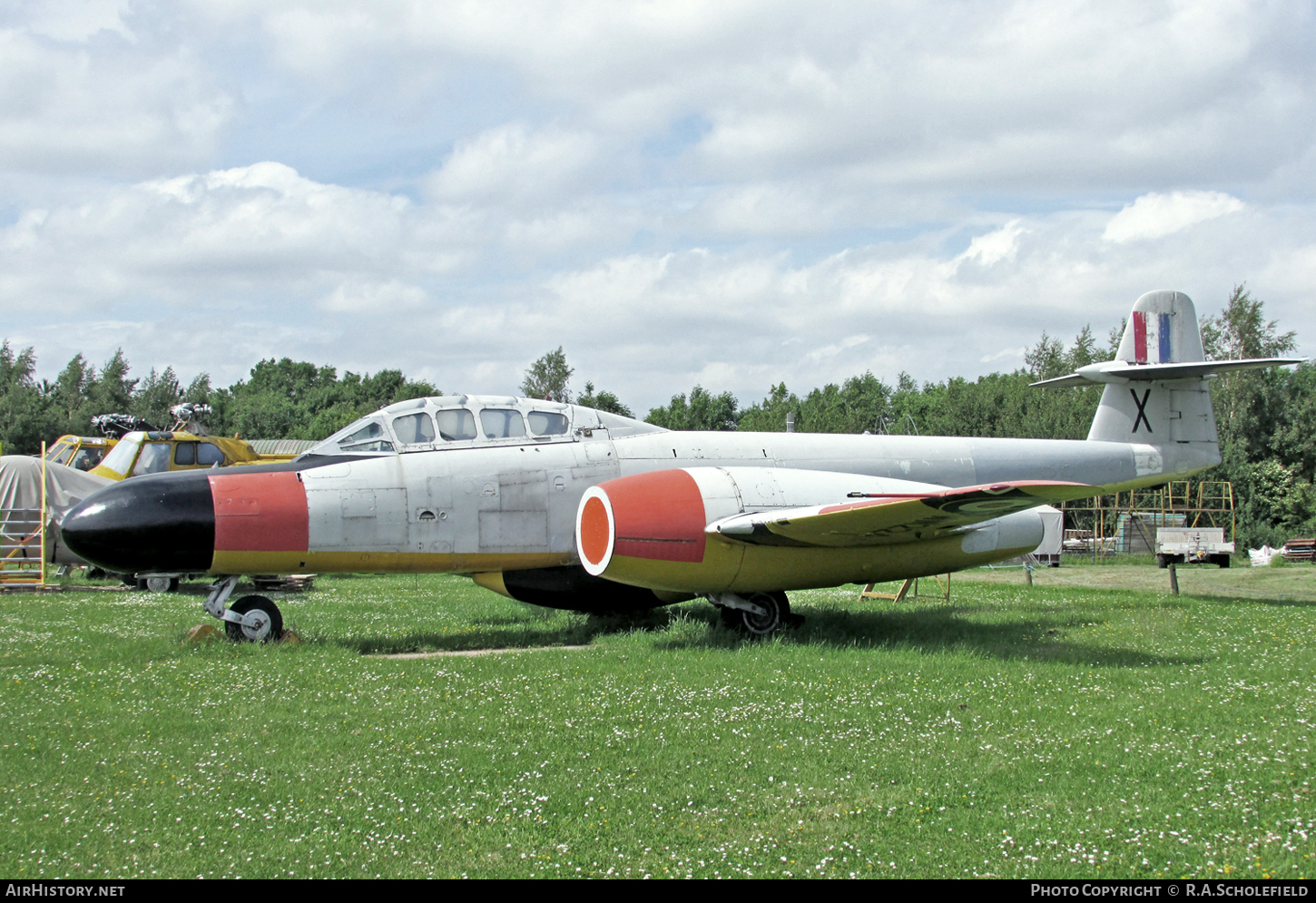 Aircraft Photo of WM224 | Gloster Meteor TT20 | UK - Air Force | AirHistory.net #14428