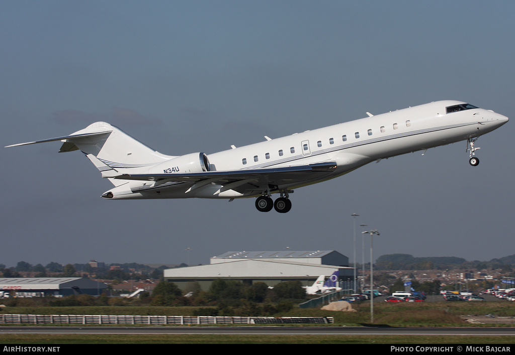 Aircraft Photo of N34U | Bombardier Global Express (BD-700-1A10) | AirHistory.net #14553