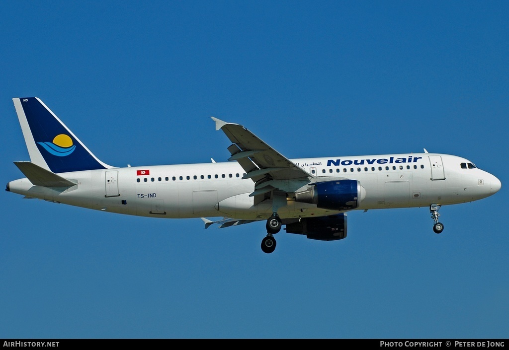 Aircraft Photo of TS-IND | Airbus A320-212 | Nouvelair Tunisie | AirHistory.net #14622
