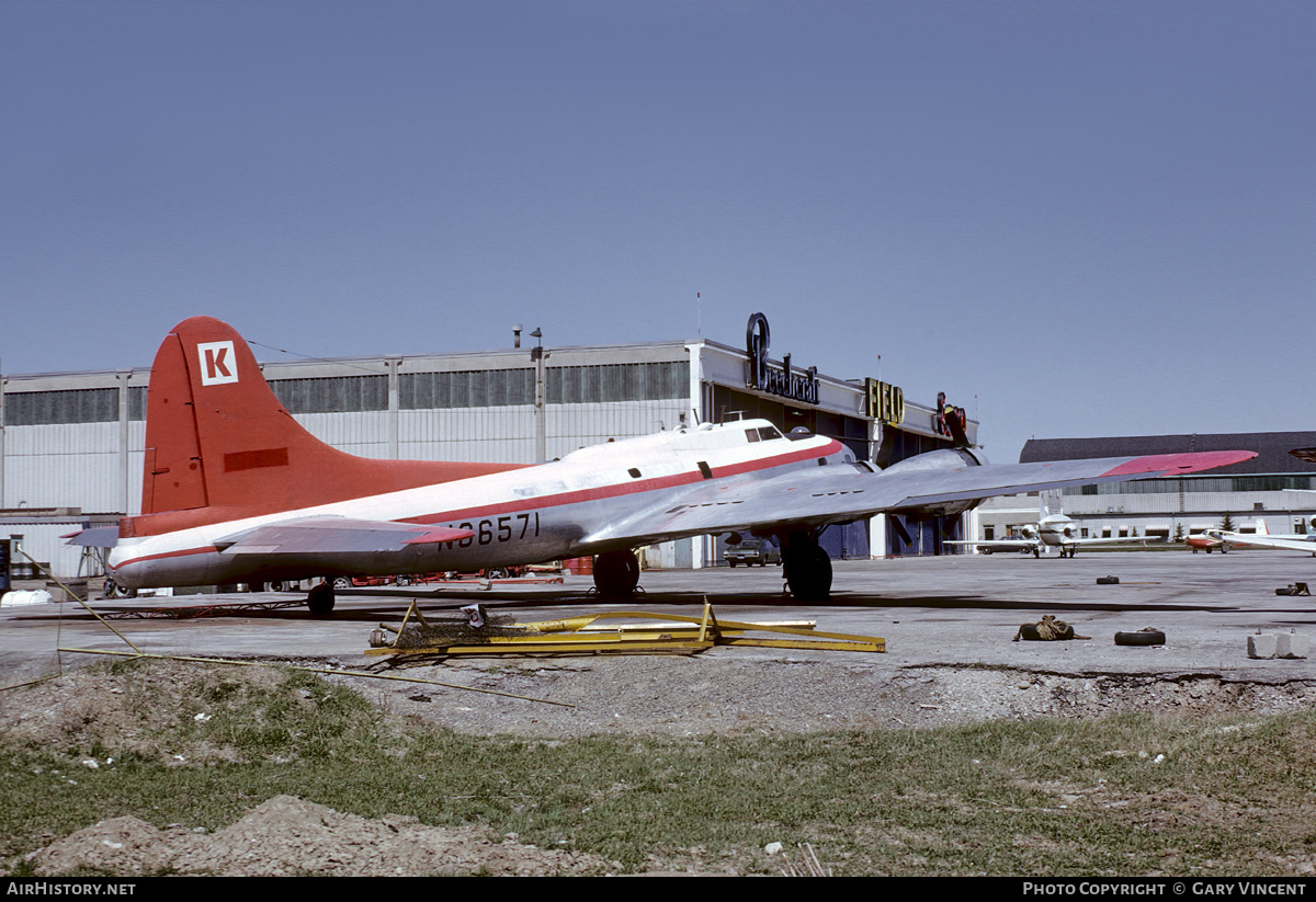 Aircraft Photo of N66571 | Boeing B-17G Flying Fortress | AirHistory.net #14780