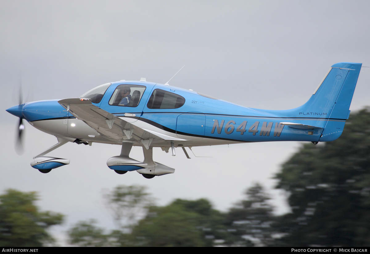 Aircraft Photo of N644MW | Cirrus SR-22T G5-GTS Platinum | AirHistory.net #14822