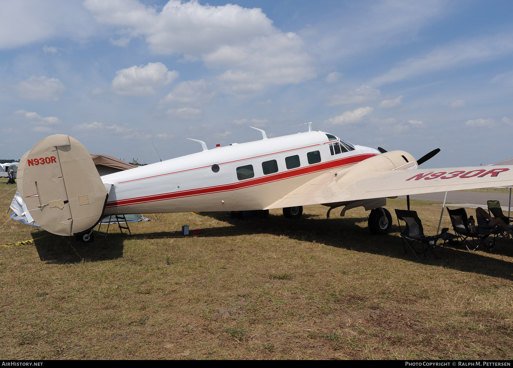 Aircraft Photo of N930R | Beech E18S | AirHistory.net #14933