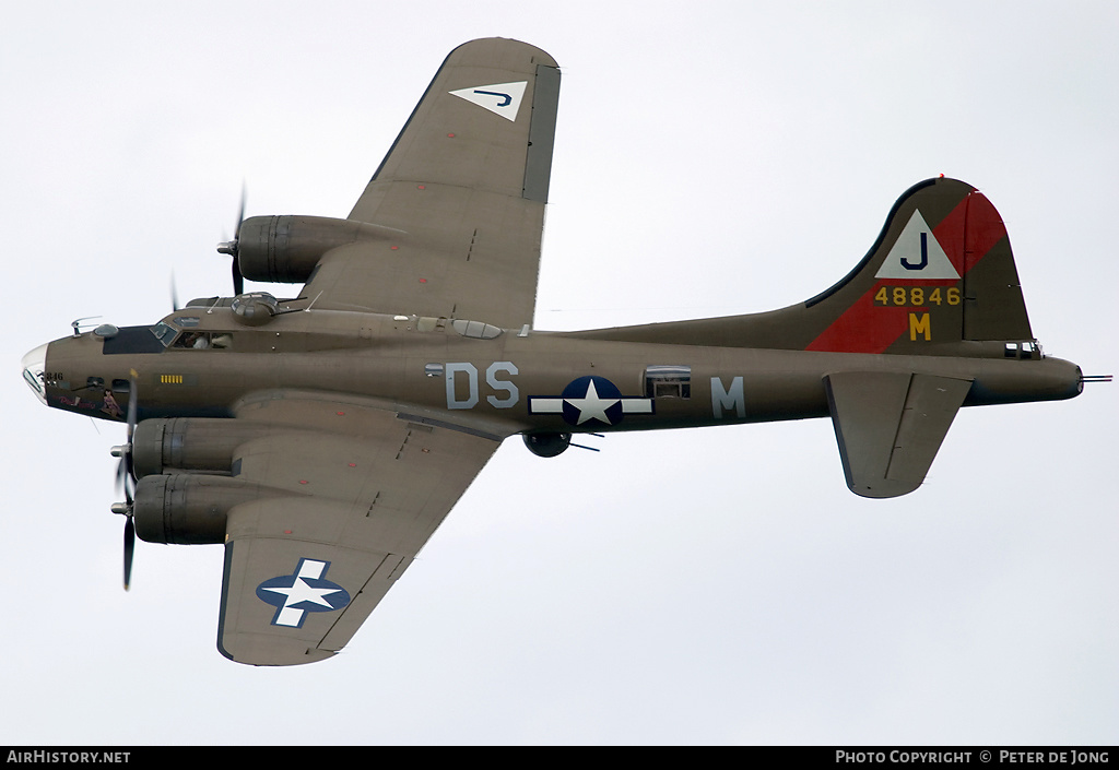 Aircraft Photo of F-AZDX / 48846 | Boeing B-17G Flying Fortress | USA - Air Force | AirHistory.net #15050