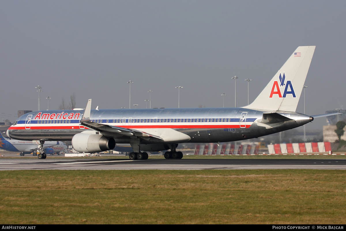 Aircraft Photo of N188AN | Boeing 757-223 | American Airlines | AirHistory.net #15086